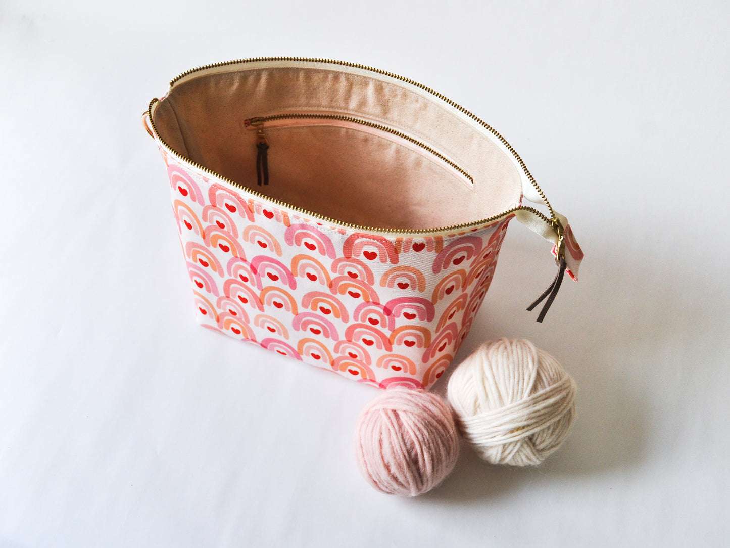 SLIGHTLY IMPERFECT - Small Project Bag in "Pastel Rainbows"