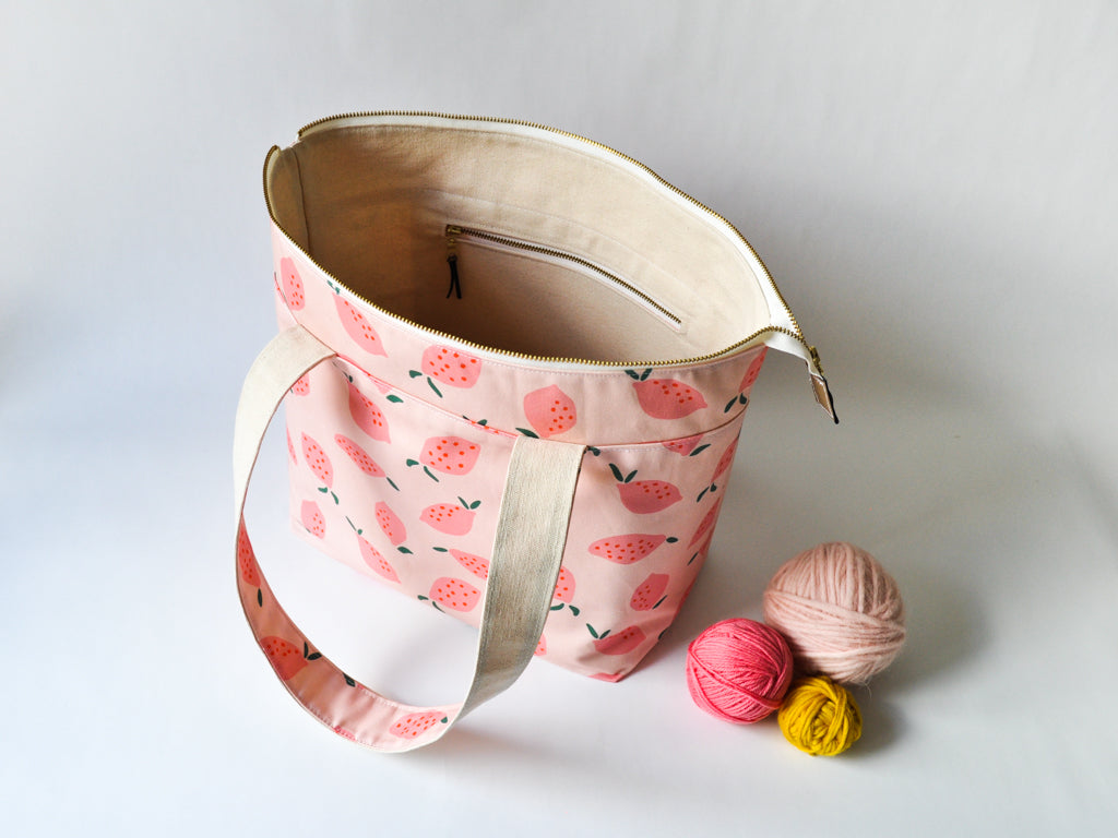 SLIGHTLY IMPERFECT - Large Project Bag in "Pink Lemons"