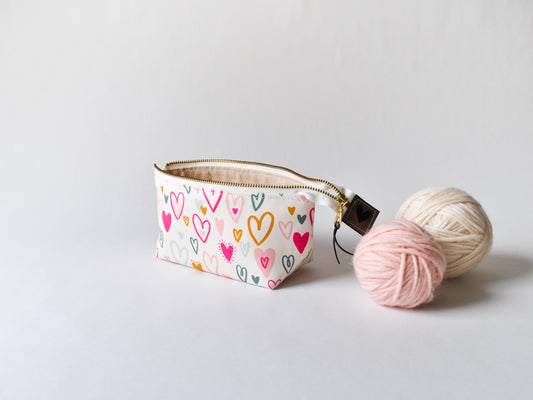 Notions Pouch in "Bursting Hearts"