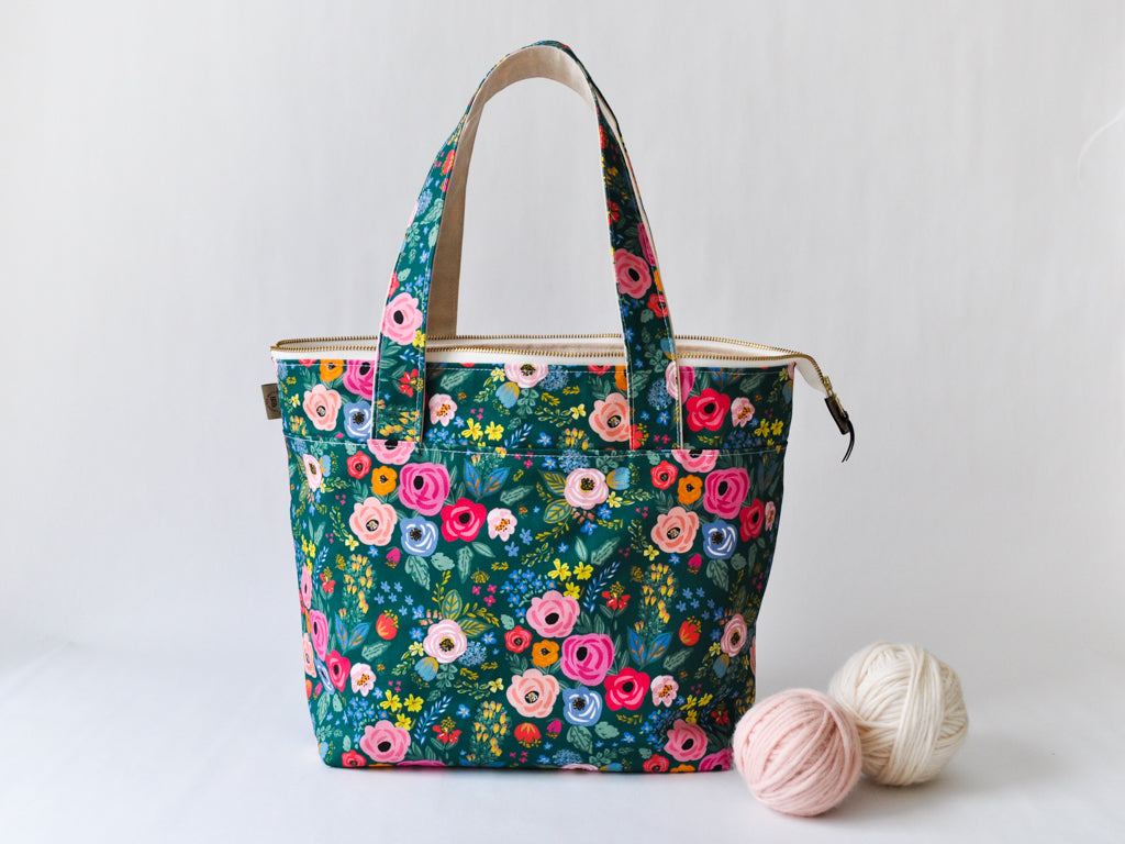 Large Project Bag in "In the Garden"