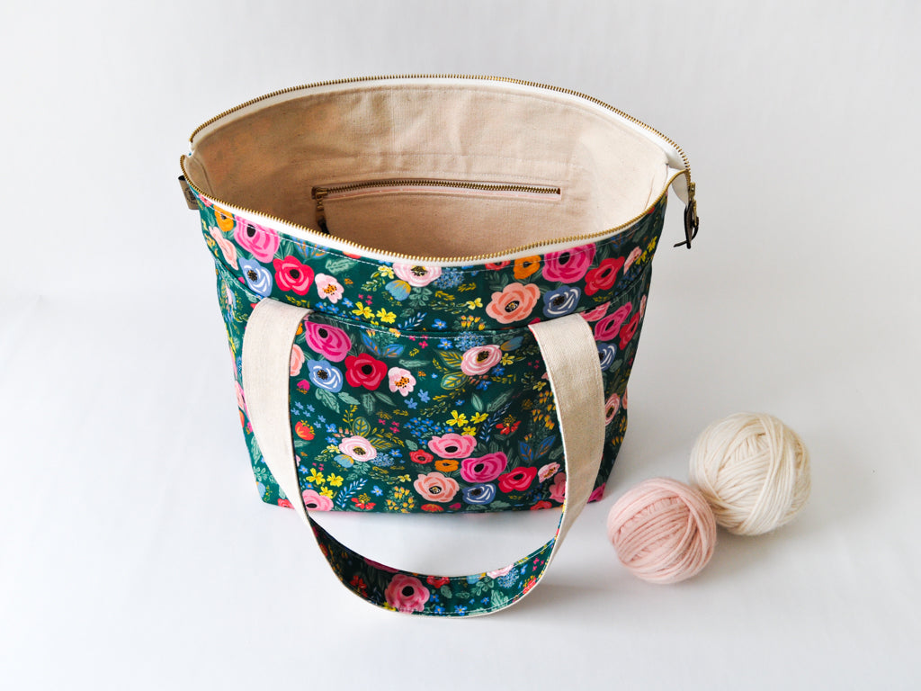 Large Project Bag in "In the Garden"