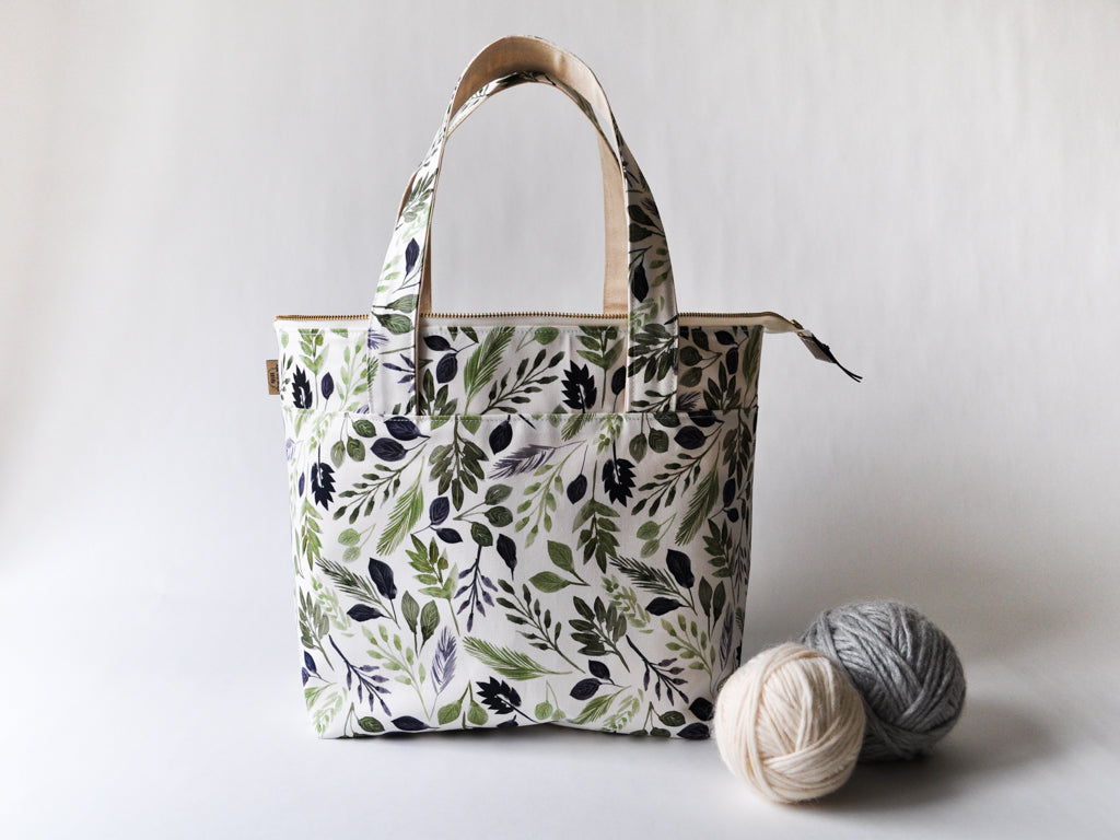 Large Project Bag in "Mod Botanics"