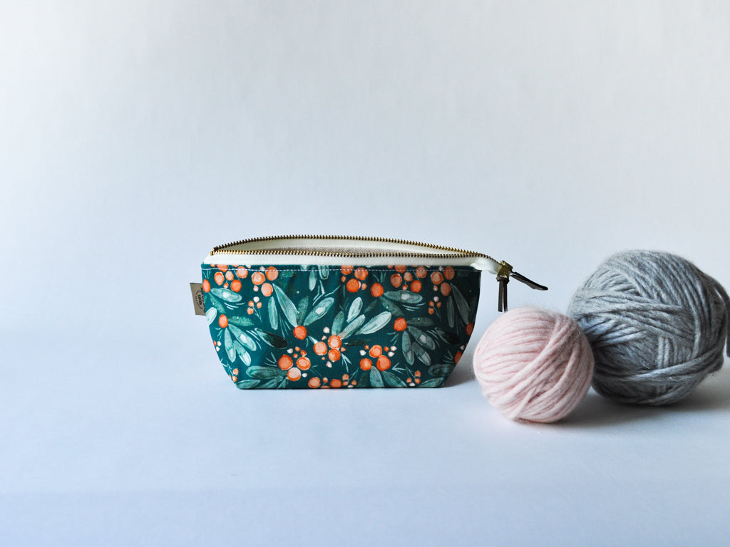 Notions Pouch in "Winter Berries"