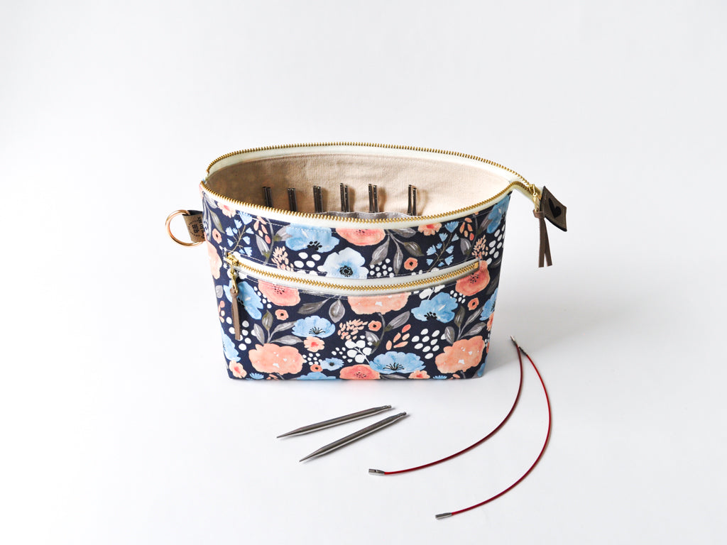 Interchangeable Knitting Needle Organizer in "Delightful in Navy"