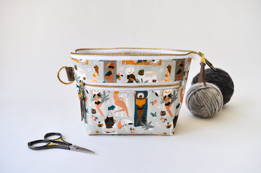 Extra Small Project Bag in "Beach Babes"