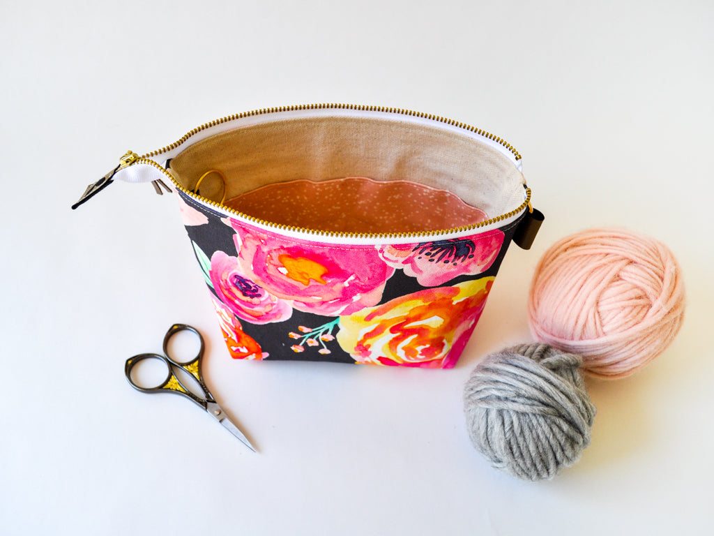 Extra Small Project Bag in "Blushing Floral"