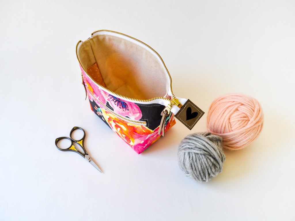 Extra Small Project Bag in "Blushing Floral"