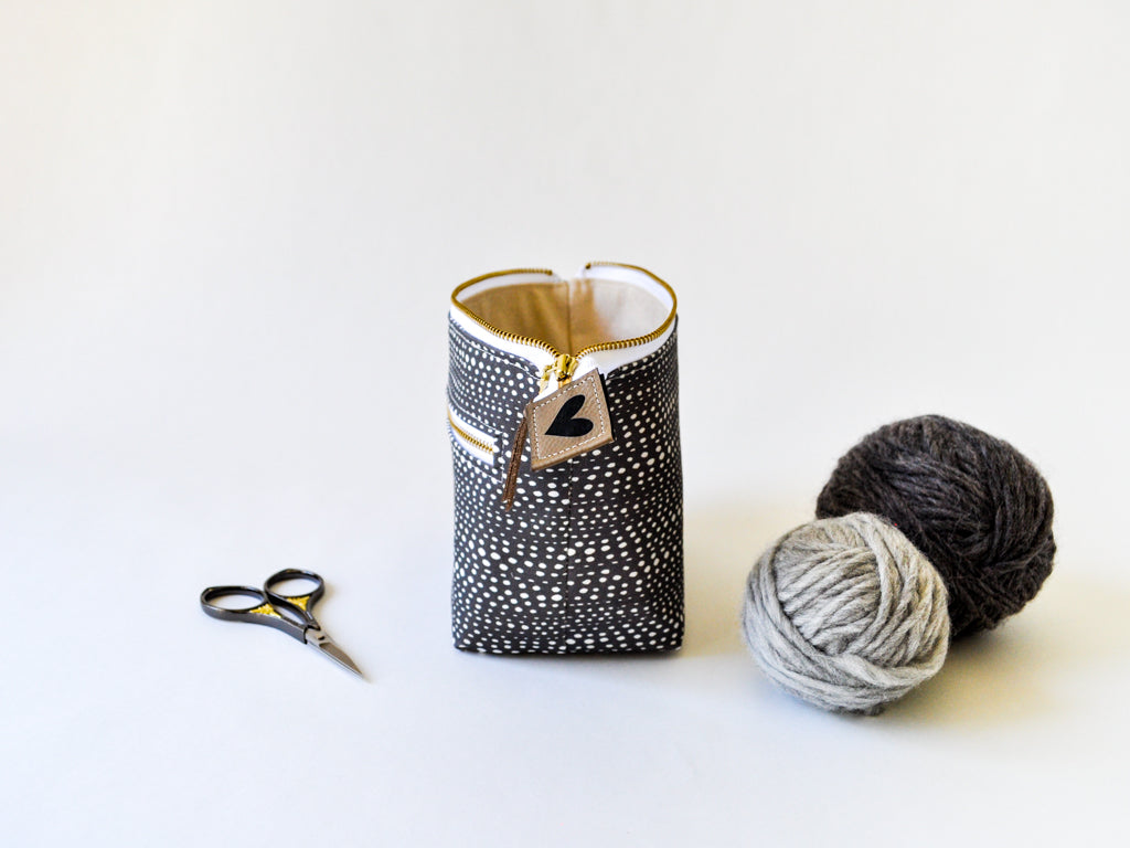 Extra Small Project Bag in "Skipping Stones in Charcoal"