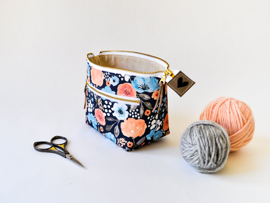 Extra Small Project Bag in "Delightful in Navy"