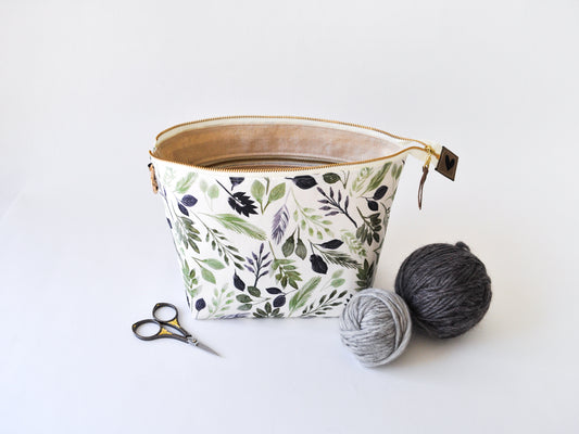 Small Project Bag in "Mod Botanics"