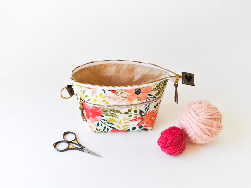 Extra Small Project Bag in "Peach and Posey"