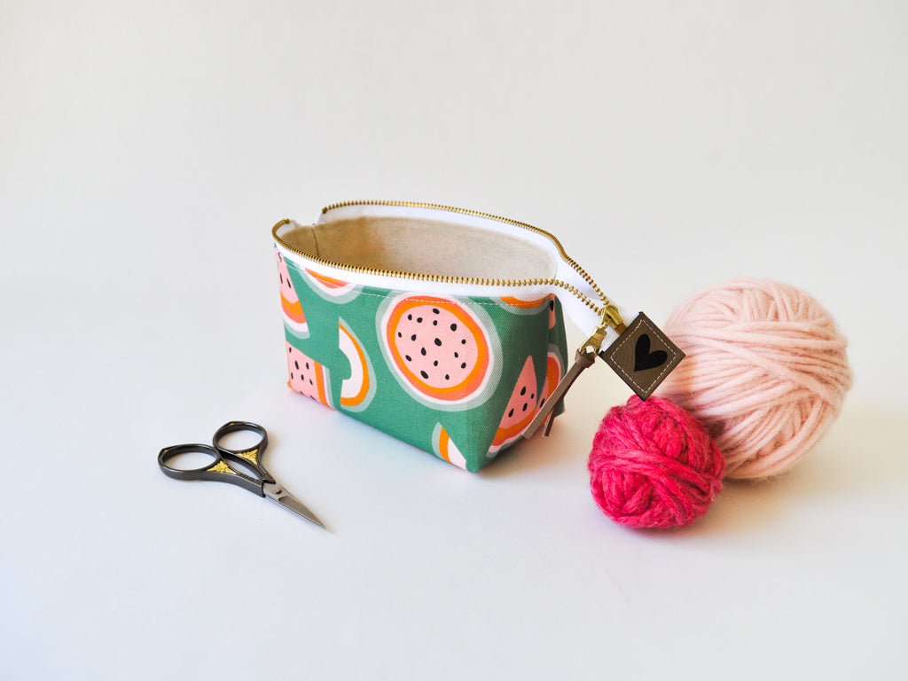 Notions Pouch in "Rainbow Melon"