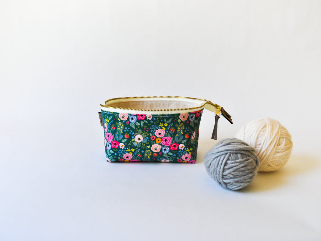 Notions Pouch in "In the Garden in Emerald"