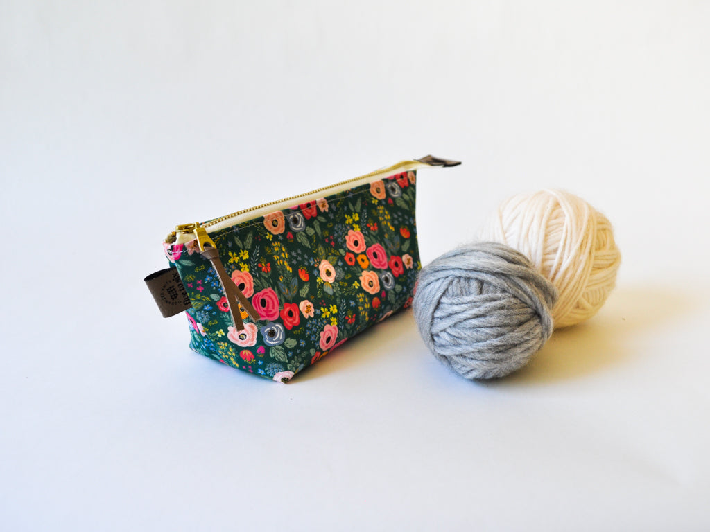 Notions Pouch in "In the Garden in Emerald"