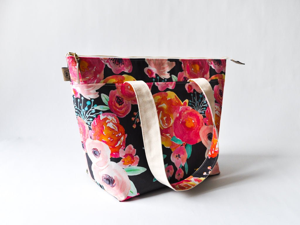 Large Project Bag in "Blushing Floral"