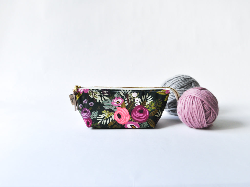 Notions Pouch in "Lush Garden"