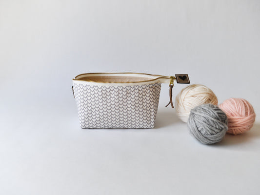 Notions Pouch in "Hearts in Gray"