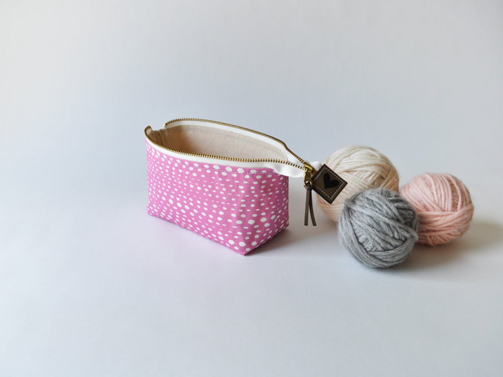 Notions Pouch in "Skipping Stones in Wisteria"