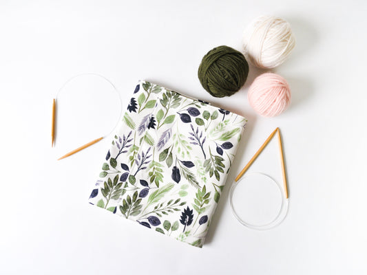 Circular Knitting Needle Organizer in "Mod Botanics"